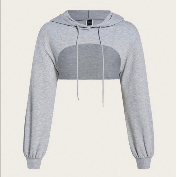 Romwe Light Gray Super Cropped Hoodie Size 6 - Picture 2 of 7
